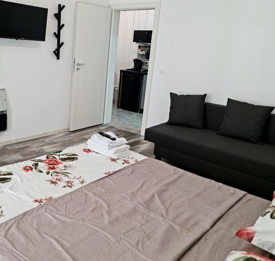 Apartament E'Special No3 알바루리아 외부 사진